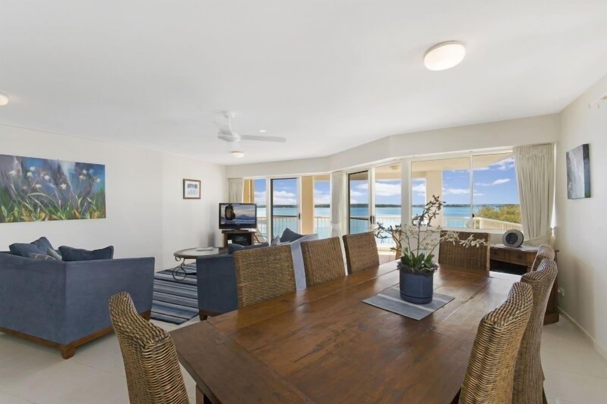 Riviere On Golden Beach Caloundra Bagian luar foto